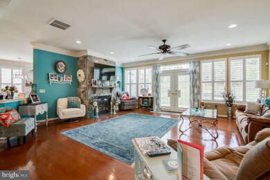 16957 Four Seasons Dr, Dumfries, VA 22025 - photo 4