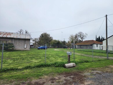292 W Lathrop Rd, Lathrop, CA 95330 - photo 5
