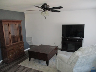 125 S 7th St, Cherokee, IA 51012 - photo 7