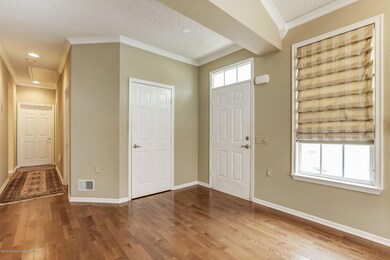 012_19_HONEYSUCKLE_COURT_252694_401335