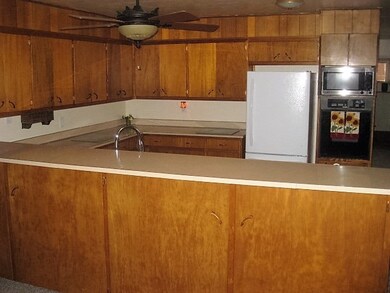 1613 Park Ave, Alamogordo, NM 88310 - photo 7