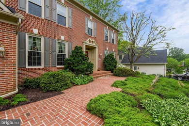 3310 Willow Glen Dr, Herndon, VA 20171 - photo 3