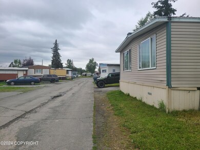 Exterior 5