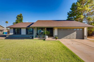 3233 E Emerald Circle Mesa AZ-small-002-