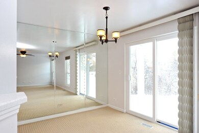 140 Pembroke Cir unit 140, Lake Bluff, IL 60044 - photo 6