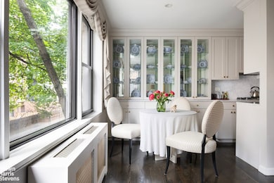 342 E 53rd St unit 2GH, New York, NY 10022 - photo 3