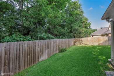 1002 Azalea Garden Dr, Shreveport, LA 71115 - photo 5