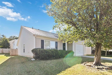 1430 Braveheart Ln, Charlotte, NC 28216 - photo 3