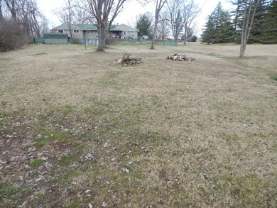 3945 Clime Rd, Columbus, OH 43228 - photo 7