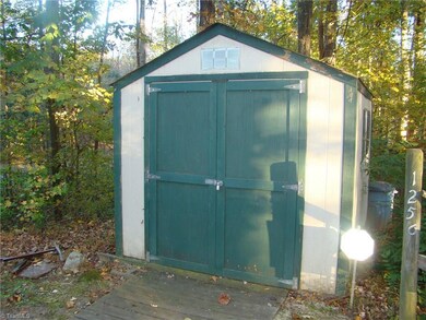 Storage building