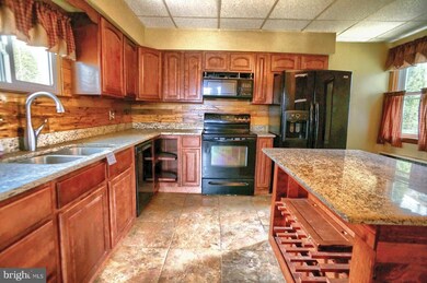 1104 N Shamokin St, Shamokin, PA 17872 - photo 7