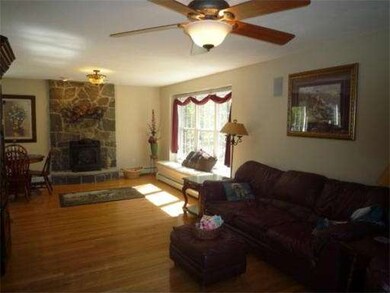 50 Howard St, Milford, MA 01757 - photo 4