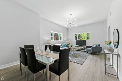 2901 N Sacramento Ave unit 1, Chicago, IL 60618 - photo 5