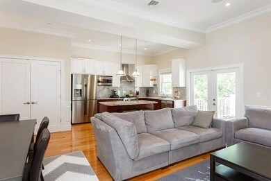 808 E 5th St unit 3, Boston, MA 02127 - photo 3