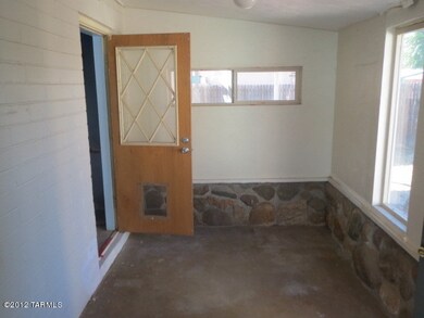 022-190545 AZ ROOM