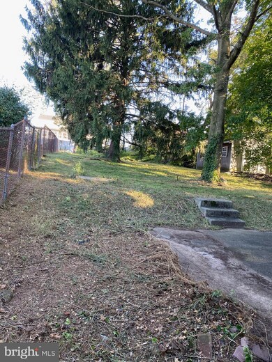 115 Rolling Hill Rd, Elkins Park, PA 19027 - photo 2