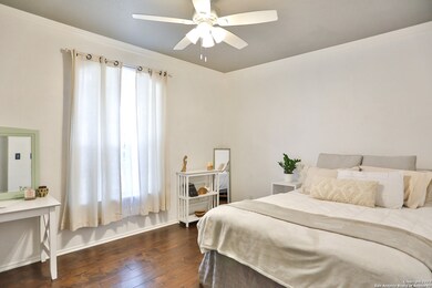 8527 Spicewood Bend, San Antonio, TX 78255 - photo 7