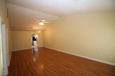 726 Creekside Dr, Evans, GA 30809 - photo 2