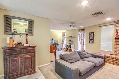 Los Arboles Place-04