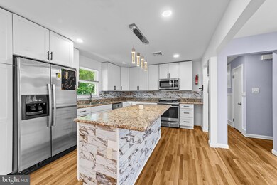 410 Lewistown Rd, Springfield, NJ 08022 - photo 6