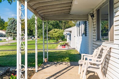 005__R 1336 Moundview Ave 006