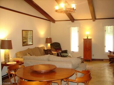 554 Kennedy Country Dr, Asheboro, NC 27205 - photo 2