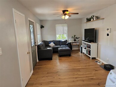 905 Nile St, Aurora, CO 80010 - photo 4