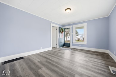 525 3rd St, Shelbyville, IN 46176 - photo 5