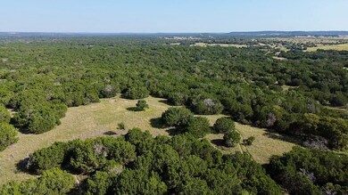 3018 County Road 3790, Lampasas, TX 76550 - photo 7