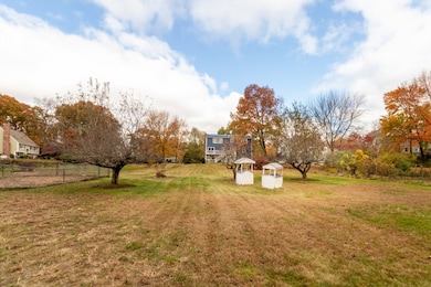 32 Marys Way, Stoughton, MA 02072 - photo 4