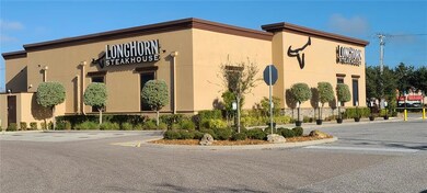 10 MINUTES TO LONGHORN STEAKOUSE AND ADDITIONAL RESTAURANTS