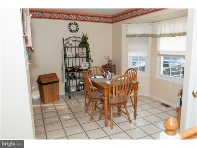 43 Cedar Ct unit 43, Royersford, PA 19468 - photo 3