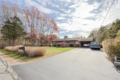 19 W Spruce St, Charlestown, RI 02813 - photo 2