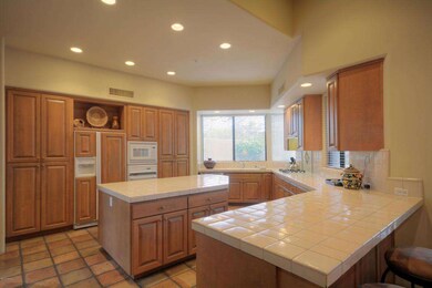 7481 E Whitethorn Cir, Scottsdale, AZ 85266 - photo 7