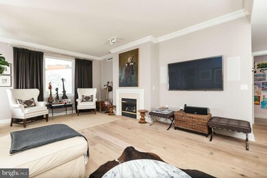 The Ritz-Carlton Residences, Baltimore, MD 21230 - photo 5