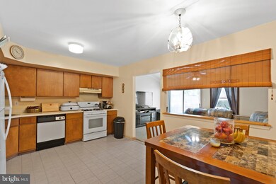 178 Fenway Ave, Atco, NJ 08004 - photo 3