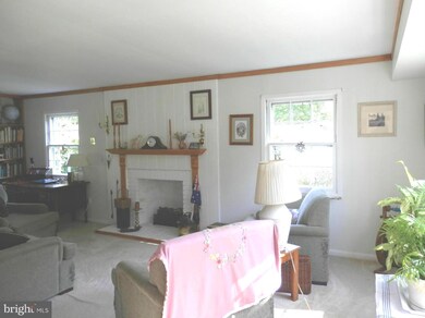 8784 Oxwell Ln, Laurel, MD 20708 - photo 4