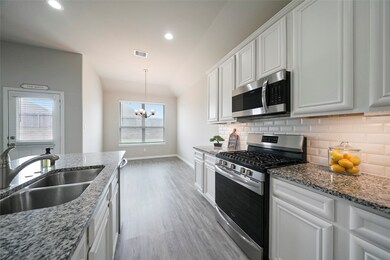 14377 Whitetop Peak Ct, Conroe, TX 77384 - photo 6