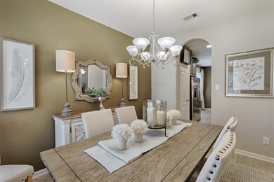 10765 Chinese Violet, Conroe, TX 77385 - photo 4