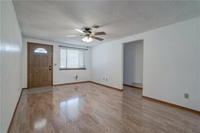 1112 Lapwing Rd, Edmond, OK 73003 - photo 5