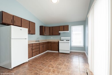 132 N Sumac Ave, Waukegan, IL 60085 - photo 7