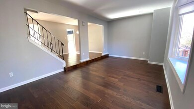 8562 Chester Grove Ct, Springfield, VA 22153 - photo 4