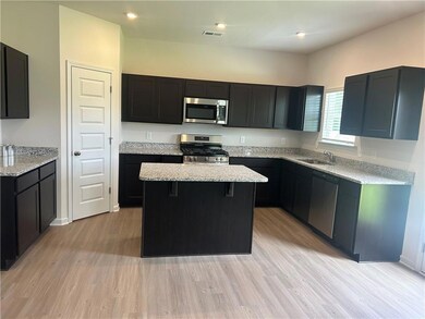 639 Mountaintop Rd SW, Euharlee, GA 30120 - photo 5