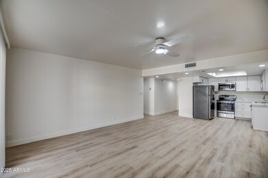 Dining Living 3