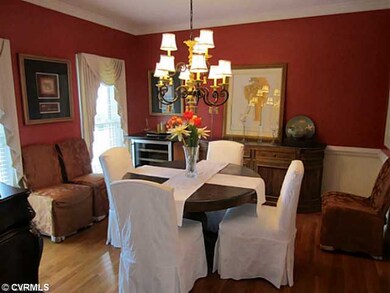 Dining Room - Elegant Formal Dining Room offers Ta