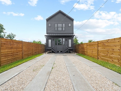 216 E 37th St unit A, Houston, TX 77018 - photo 3