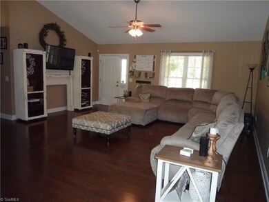 1974 Tot Hill Farm Rd, Asheboro, NC 27205 - photo 7