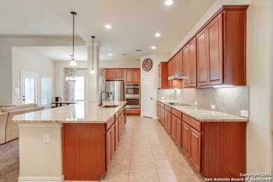 10311 Cima Vista, Helotes, TX 78023 - photo 6