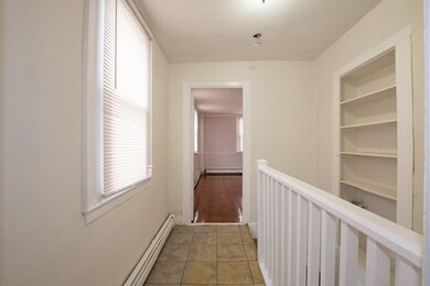 81 Brown St, Attleboro, MA 02703 - photo 4