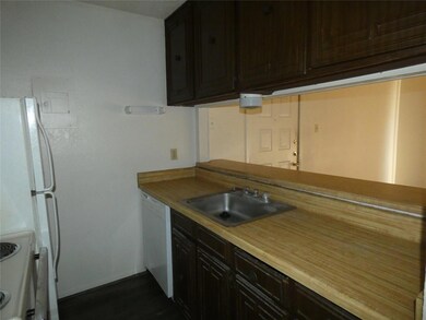 1750 N 5th St unit 206, Abilene, TX 79603 - photo 4